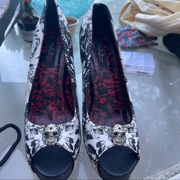 Iron Fist OMG Platform Skulls Roses Peep Toe Heels Rockabilly 9 - Picture 2 of 7
